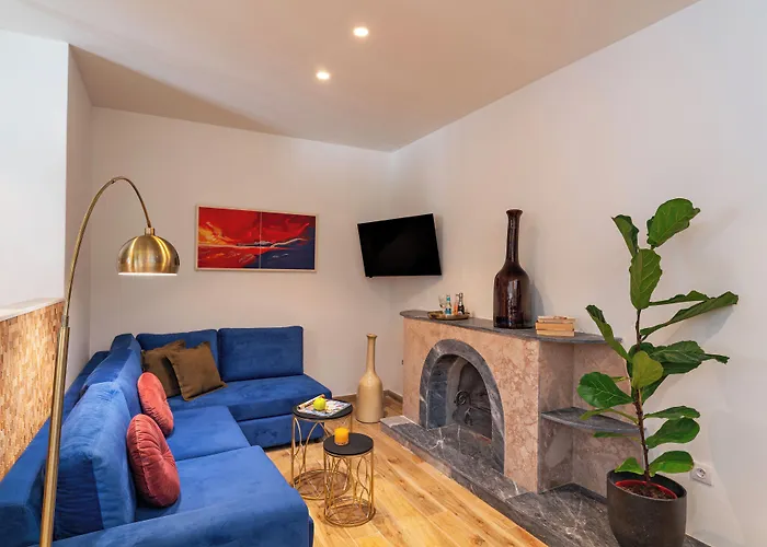 Naillac Boutique עיר רודוס